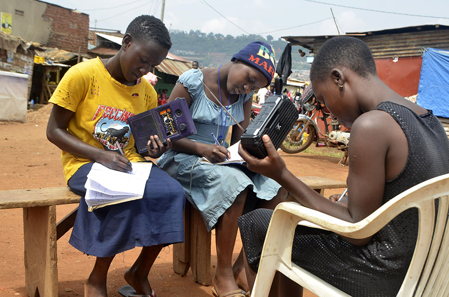 Open air remote learning by radio during pandemic school closure.